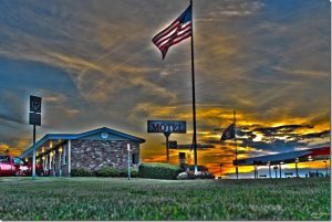 Triangle Motel roadside picture