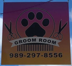 Groom Room 2